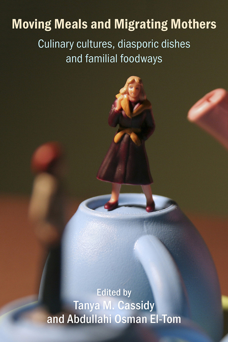 Moving Meals and Migrating Mothers: Culinary cultures, diasporic dishes and familial foodways explores the complex interplay between the important global issues of food, families and migration.